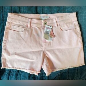 Vineyard Vines Pink Jean Shorts Frayed Hem Summer Style